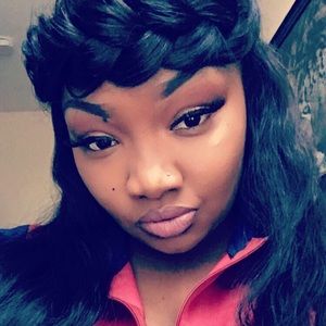 Meet your Posher, Talisa